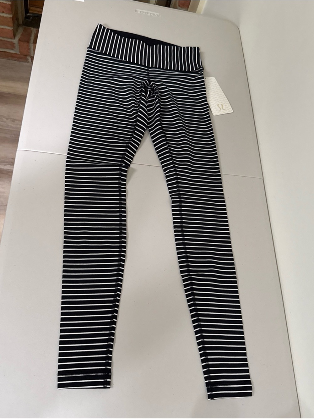 lululemon athletica Black & White Striped Leggings NWT